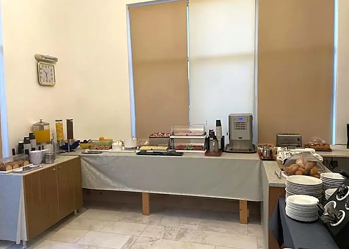 Photo de Hotel Kourkoumelata Valsamata