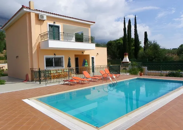 Фото Villa Erasmia Трапезаки